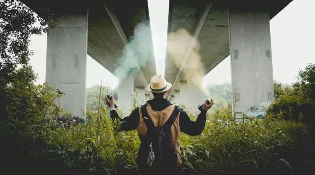 乒乓球拍无机胶水和有机胶水区别_无机硒与有机硒的区别_有机蔬菜与无机蔬菜的区别